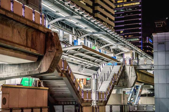 BTS Skytrain station Chong Nonsi,