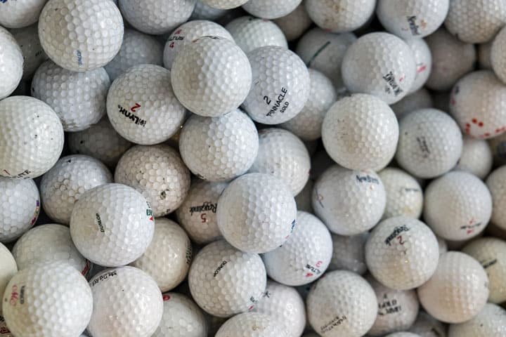De 100.000 verloren golfballen in | Thailand blog