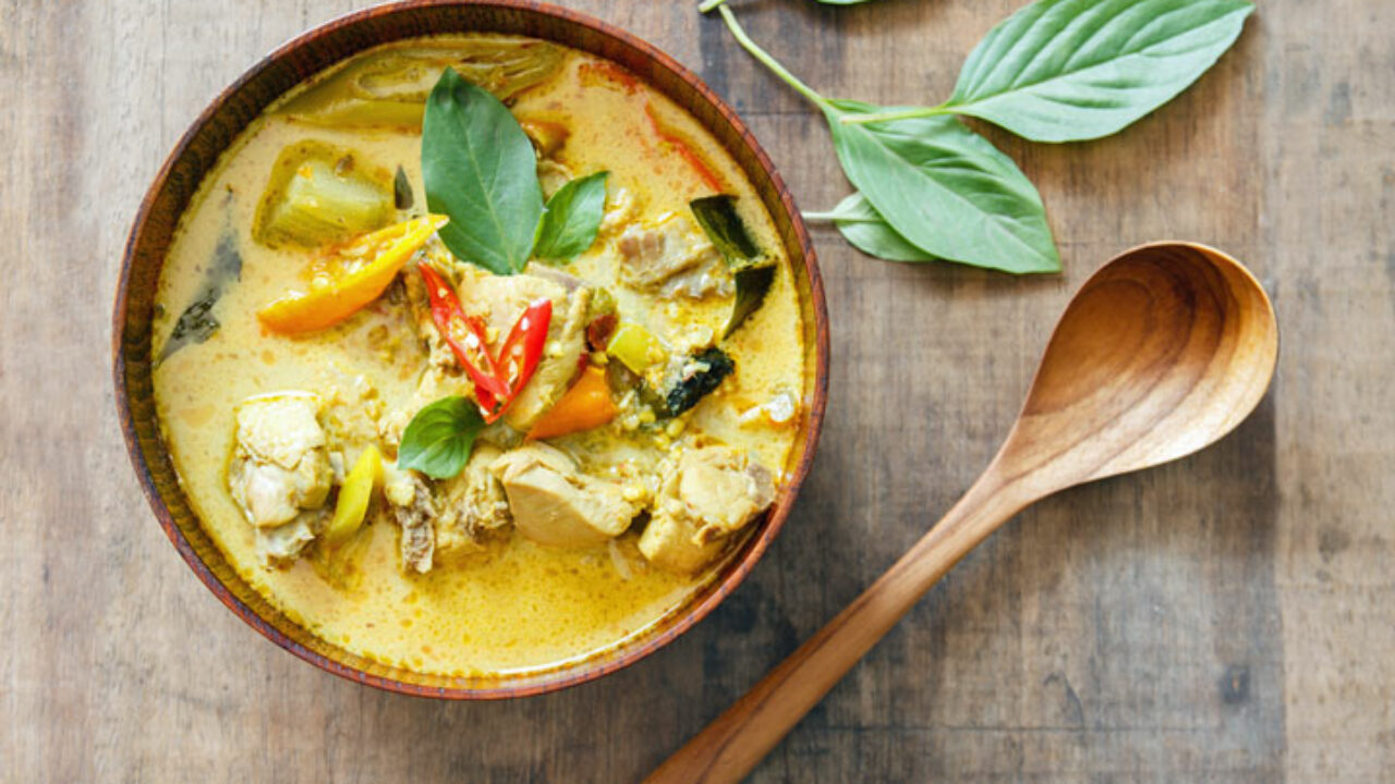 Het beste tijdelijk hoofd Thaise recepten: Groene curry met kip | Thailandblog